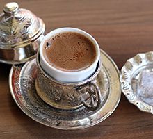 La Cafetière à travers le temps : le café à la Turc - image vignette