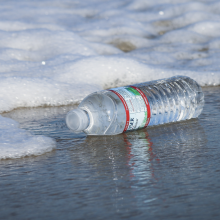 Nouvelle loi anti-gaspillage : Qu’en est-il du plastique ?  - image